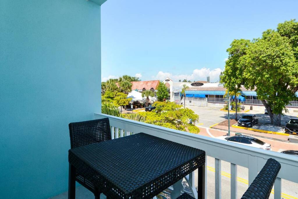 Siesta Cooler: Only Minutes Walk To Siesta Beach! เซียสตาคีย์ ภายนอก รูปภาพ